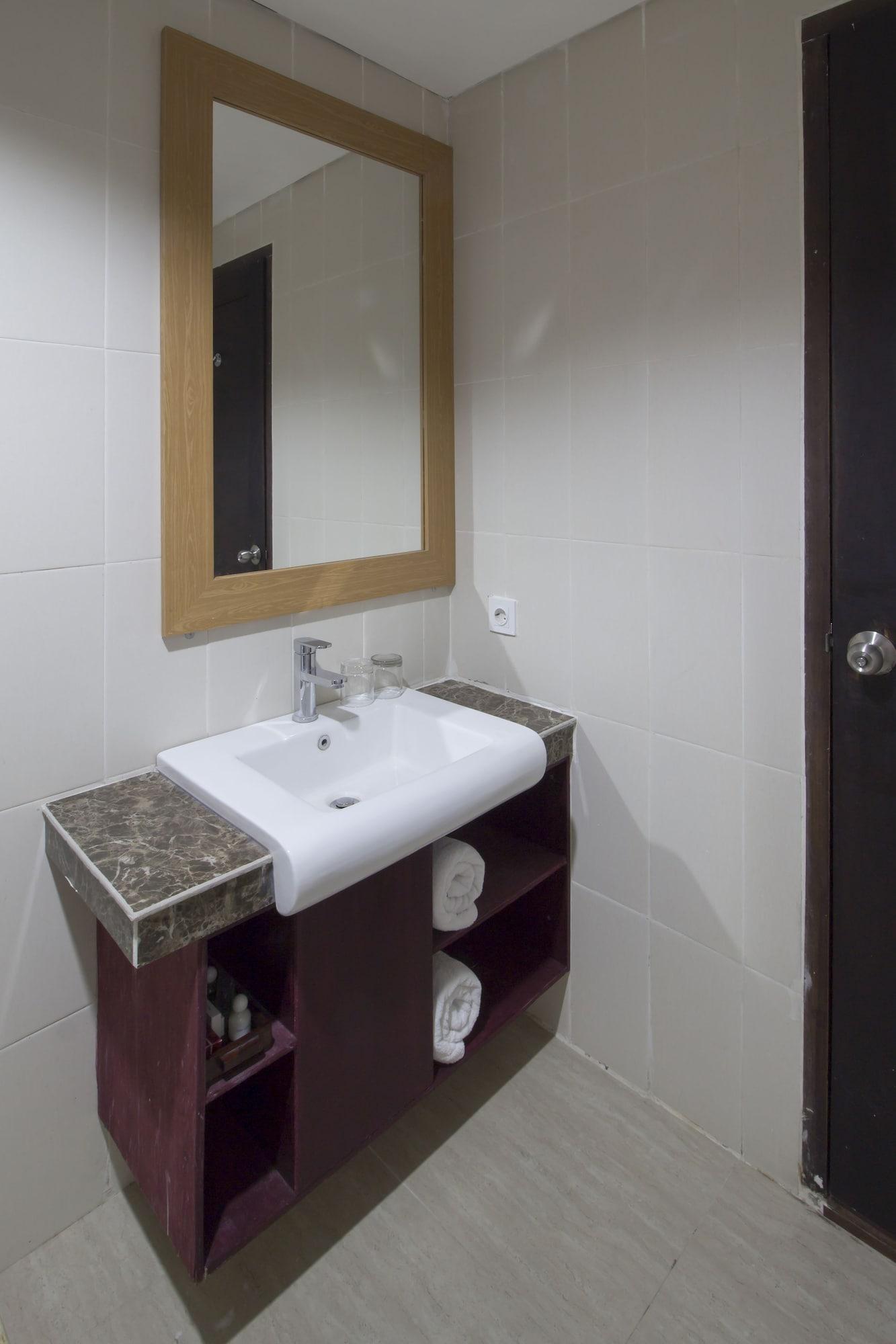Hotel Grand Puri Saron Yogyakarta Exteriér fotografie