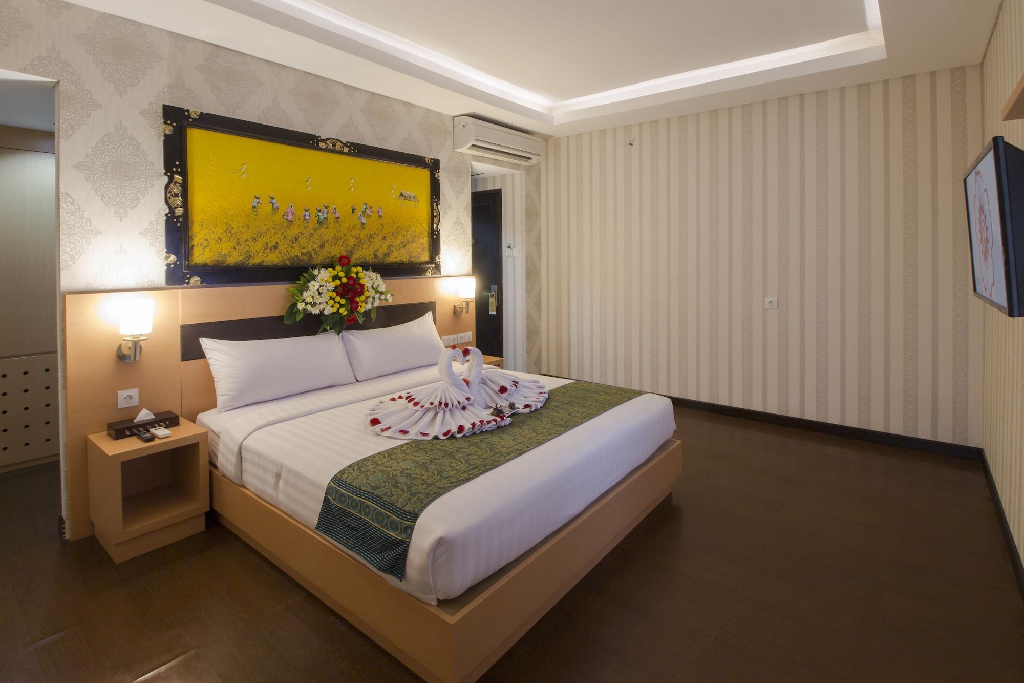 Hotel Grand Puri Saron Yogyakarta Exteriér fotografie
