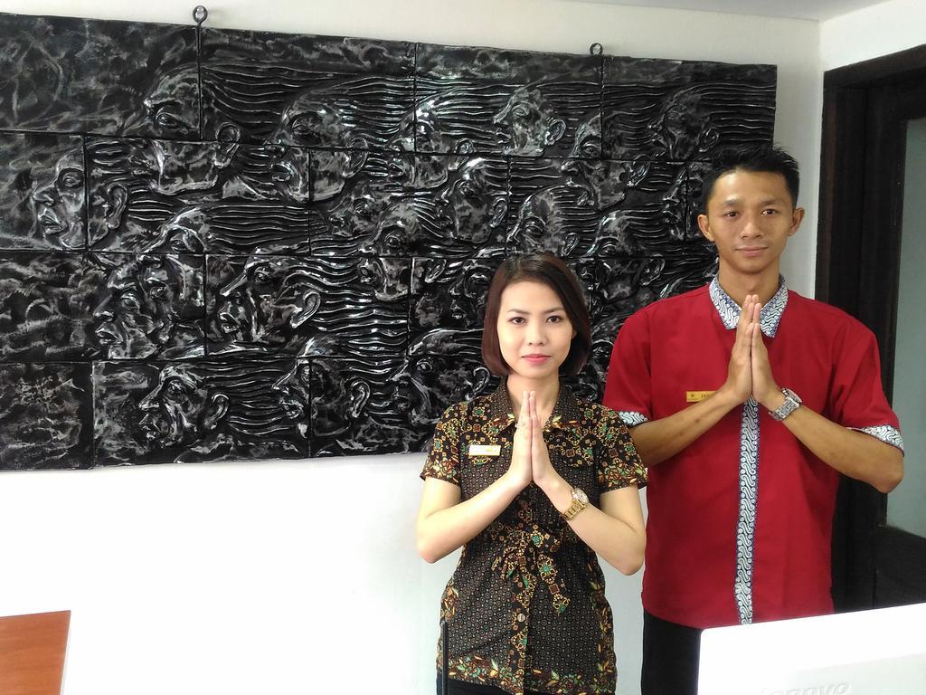 Hotel Grand Puri Saron Yogyakarta Exteriér fotografie