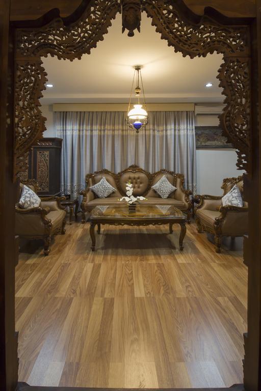 Hotel Grand Puri Saron Yogyakarta Exteriér fotografie