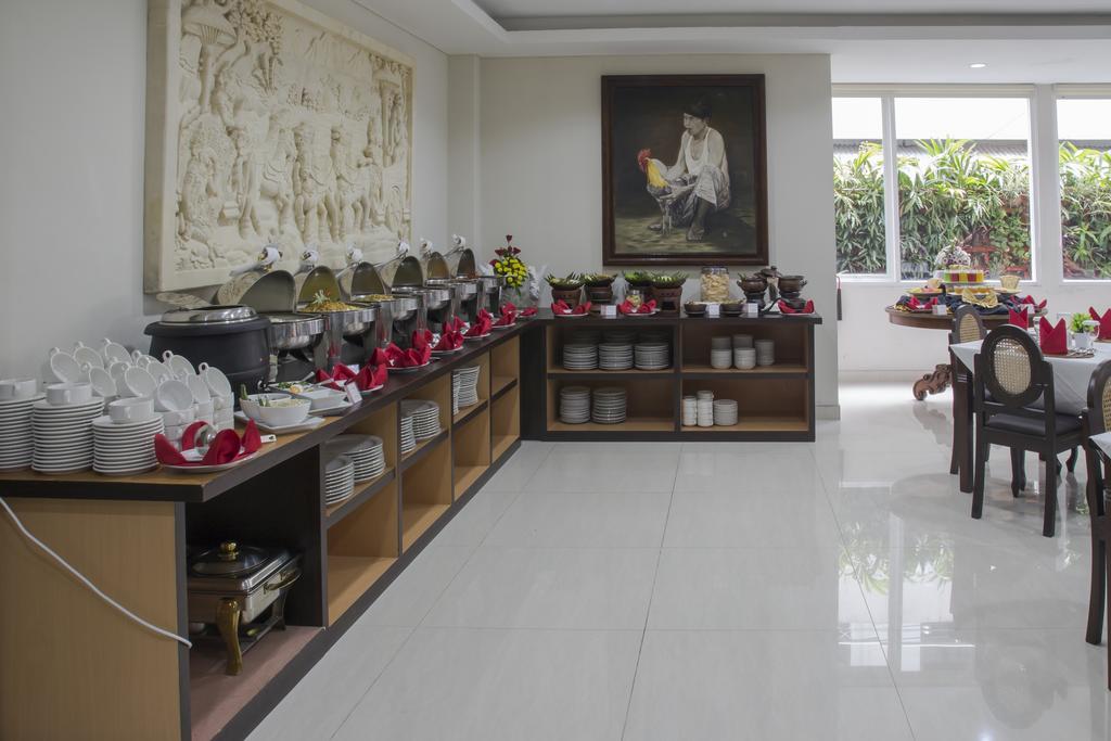 Hotel Grand Puri Saron Yogyakarta Exteriér fotografie
