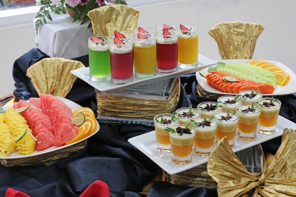 Hotel Grand Puri Saron Yogyakarta Exteriér fotografie
